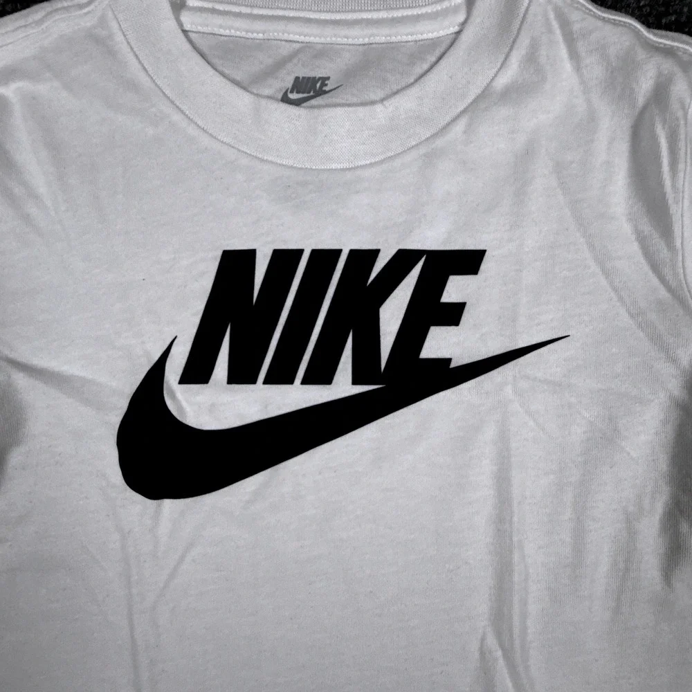 Nike Toddler 4T Futura Logo Graphic T-Shirt White 4T Kids NWT